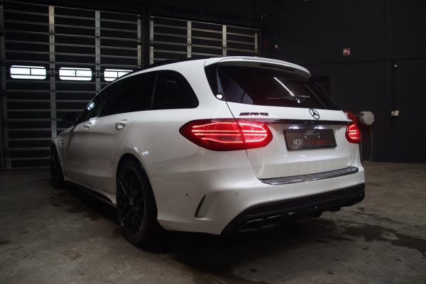 Mercedes-Benz C-Klasse Estate C63 63 AMG PANO-HUD-BURMESTER