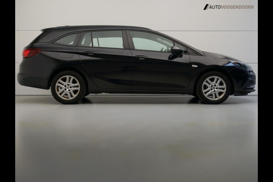 Opel Astra Sports Tourer 1.0 Online Edition (APPLE CARPLAY,LED VERLICHTING,PARKEERSENSOREN,LM-VELGEN,CRUISE,TOPCONDITIE)