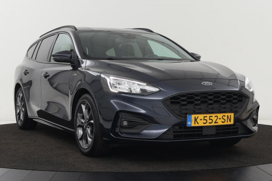 Ford Focus 1.0 EcoBoost Hybrid ST Line X | Leder | Trekhaak | Stoel & stuurverwarming | B&O Sound | Camera | Carplay | Full LED | Keyless