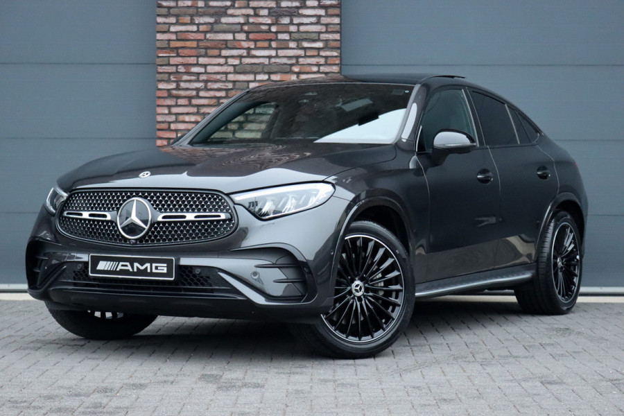 Mercedes-Benz GLC Coupé 300 4MATIC AMG Line Aut9 | Panoramadak | Distronic Pro | Trekhaak | Verwarmd Stuurwiel | Surround Camera | Memory | Nightpakket | Sfeerverlichting |