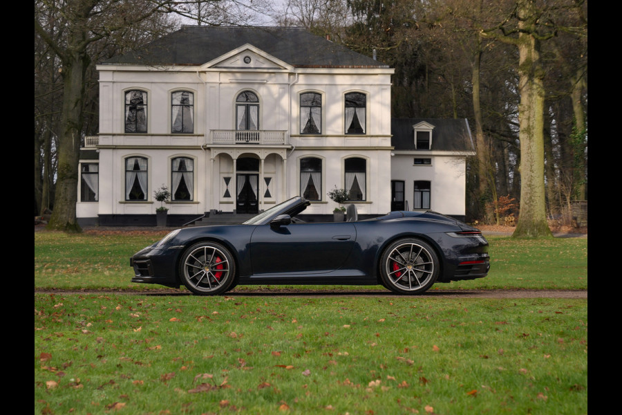 Porsche 911 Cabrio 992 Carrera 4S | Adapt. Sportstoelen Plus | Burmester | Sport Chrono | 1e eig