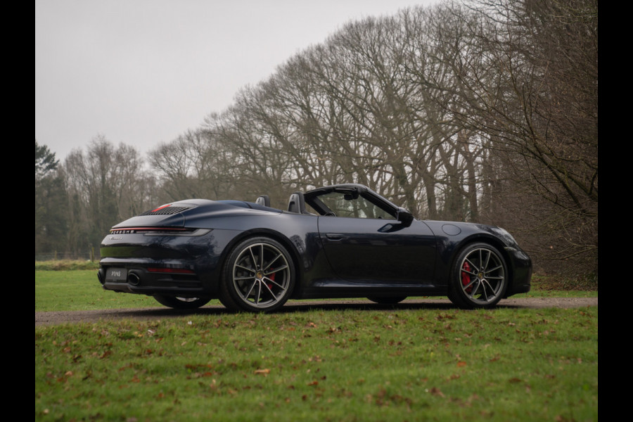 Porsche 911 Cabrio 992 Carrera 4S | Adapt. Sportstoelen Plus | Burmester | Sport Chrono | 1e eig