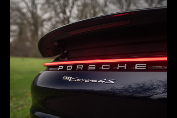 Porsche 911 Cabrio 992 Carrera 4S | Adapt. Sportstoelen Plus | Burmester | Sport Chrono | 1e eig