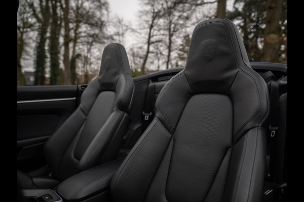 Porsche 911 Cabrio 992 Carrera 4S | Adapt. Sportstoelen Plus | Burmester | Sport Chrono | 1e eig