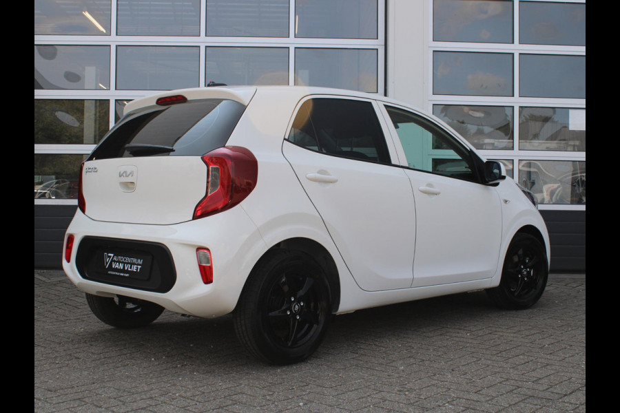 Kia Picanto 1.0 DPi BlackLine | 5-Pers. | Airco | Cruise | Bluetooth | Priv Glass | Black Gloss Velgen