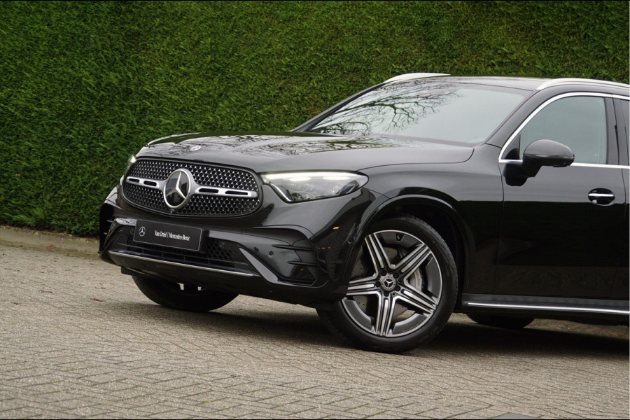 Mercedes-Benz GLC GLC 300 e 4MATIC AMG Line | Achterasbesturing Luchtvering Burmester Trekhaak Distronic