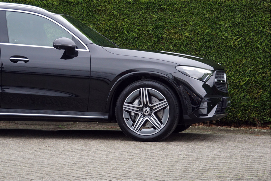 Mercedes-Benz GLC GLC 300 e 4MATIC AMG Line | Achterasbesturing Luchtvering Burmester Trekhaak Distronic