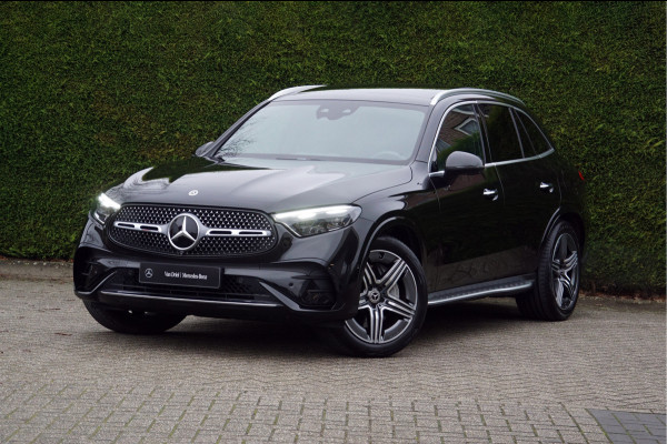 Mercedes-Benz GLC GLC 300 e 4MATIC AMG Line | Achterasbesturing Luchtvering Burmester Trekhaak Distronic