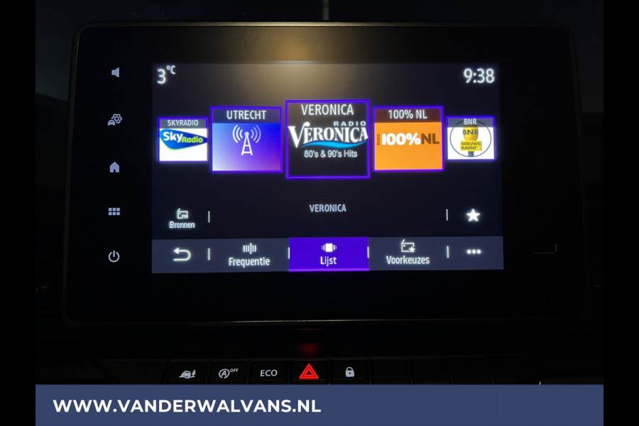 Renault Trafic 2.0 dCi 150pk **BPM VRIJ voor de Ondernemer** L2H1 Euro6 Airco | LED | Cruisecontrol | Trekhaak | Parkeersensoren bijrijdersbank