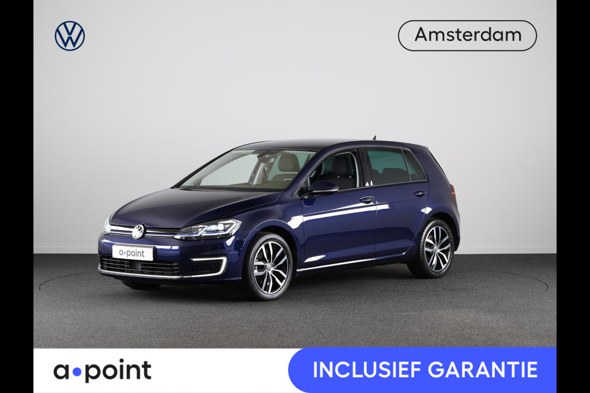 Volkswagen e-Golf e-Golf 136 pk | Navigatie | Warmtepomp | Parkeersensoren | Achteruitrijcamera | Adaptieve cruise control | Digitaal instrumentenpaneel |