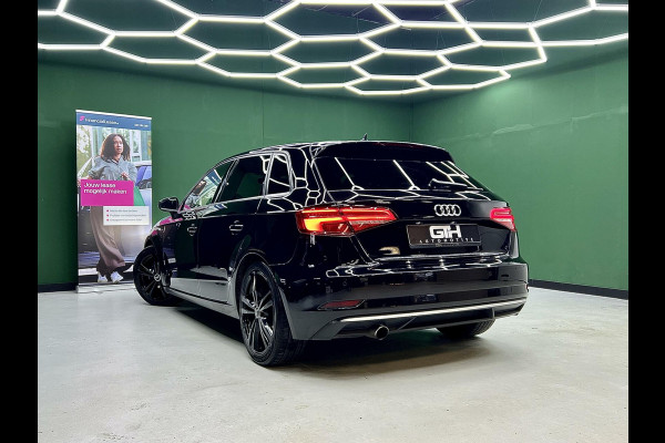 Audi A3 Sportback 30 TFSI Automaat | Black Edition | NAP