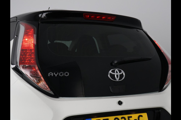 Toyota Aygo 1.0 VVT-i X-Joy Pack Automaat