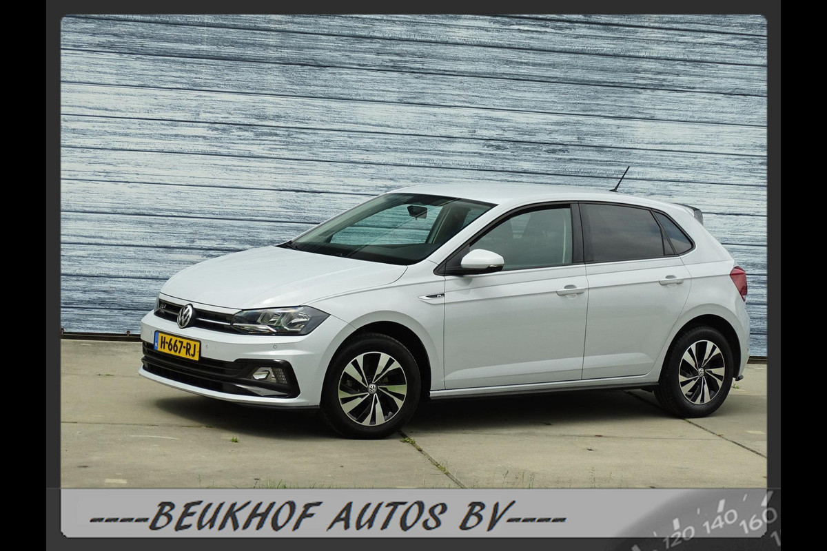 Volkswagen Polo 1.0 TSI R-line Parkeersensor Carplay Velgen