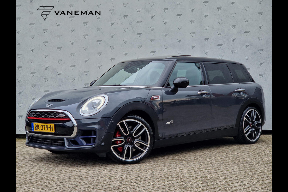 MINI Clubman 2.0 John Cooper Works ALL4 Chili | Pano | Stoelverwarming | Clima | PDC | LED | Cruise |