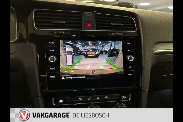 Volkswagen GOLF Variant 1.0 TSI Highline Business R-line.virtual,navi,camera,boeken,adaptive.apple