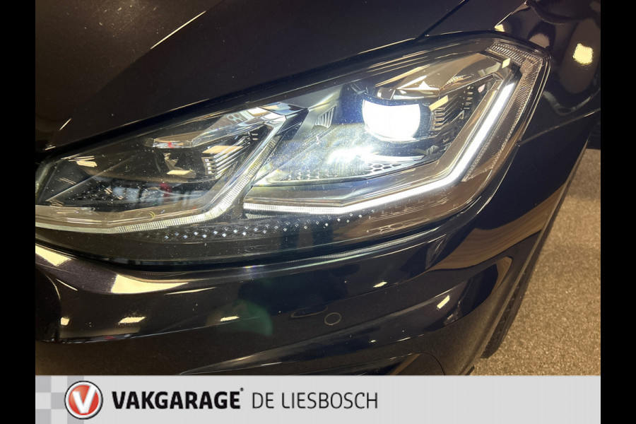 Volkswagen GOLF Variant 1.0 TSI Highline Business R-line.virtual,navi,camera,boeken,adaptive.apple