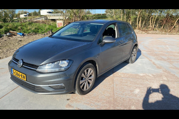 Volkswagen Golf 1.0 TSI Comfortline Business Automaat