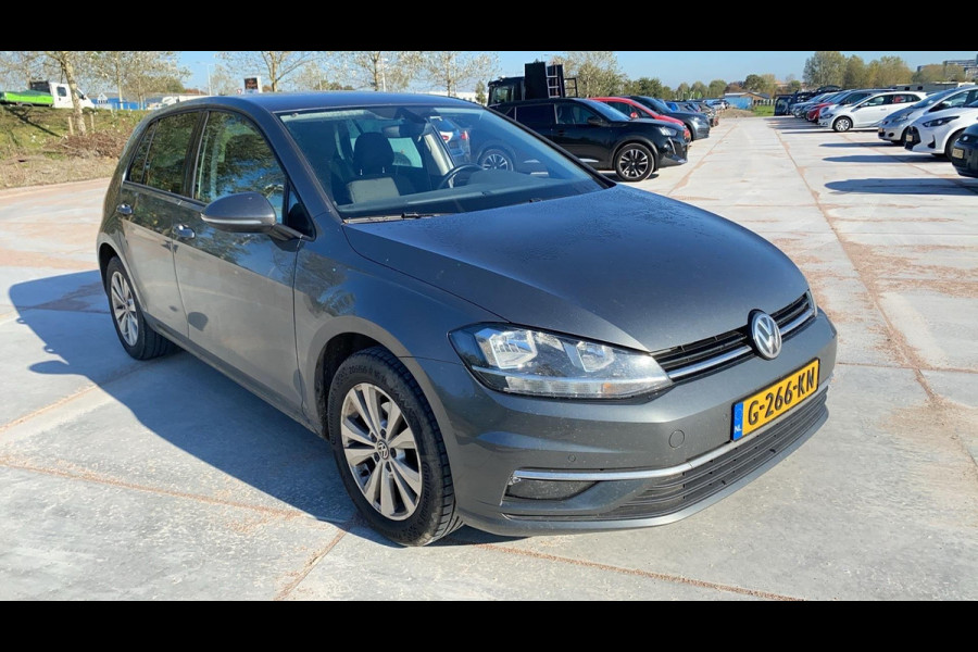 Volkswagen Golf 1.0 TSI Comfortline Business Automaat