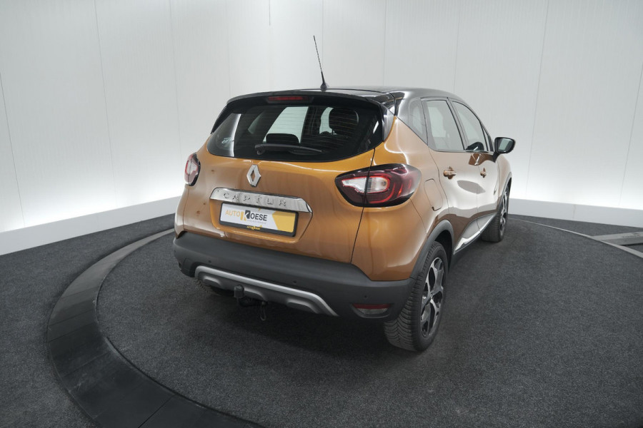 Renault Captur TCe 120 EDC Intens | Trekhaak | Camera | Stoelverwarming | Navigatie