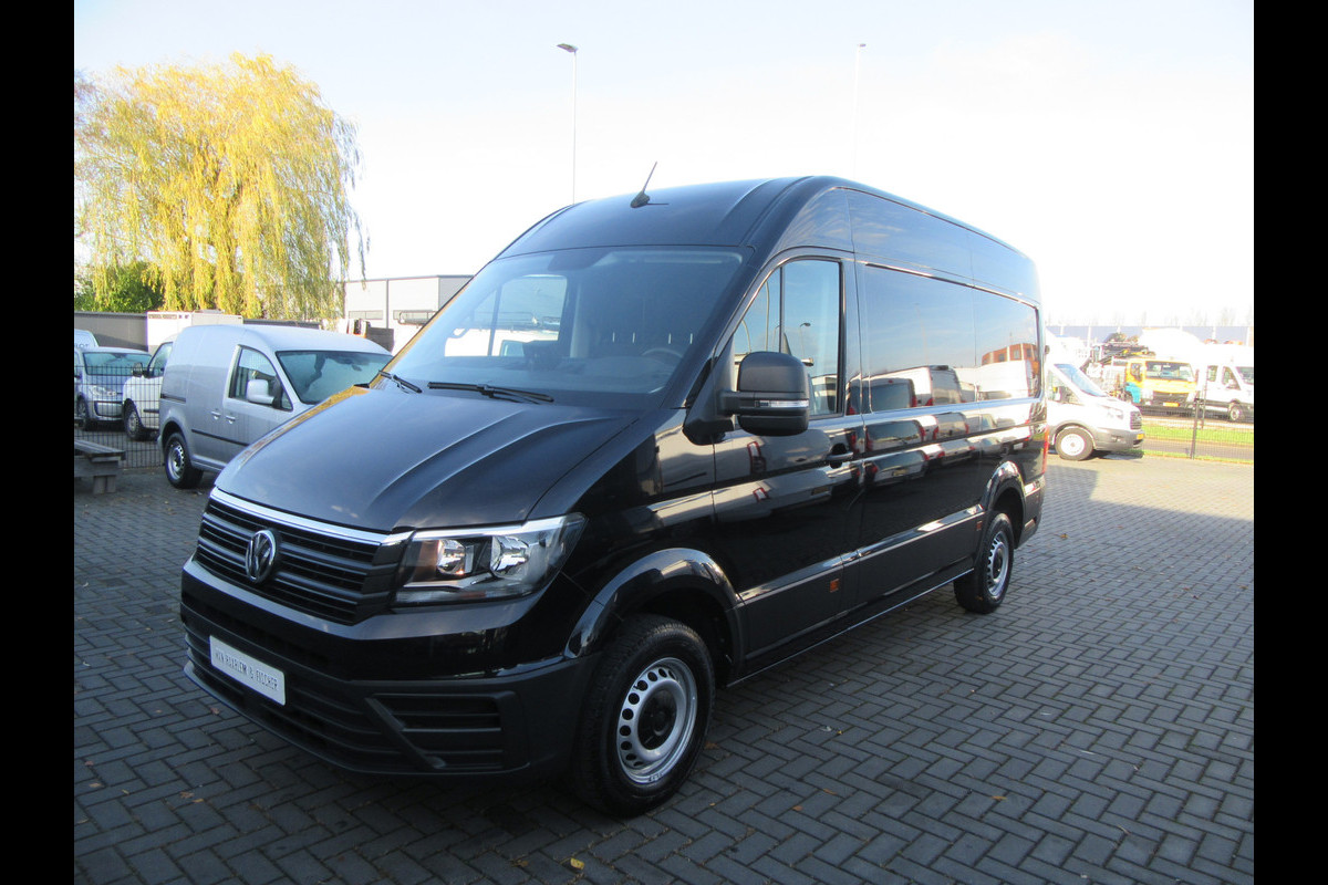 Volkswagen Crafter 35 2.0 TDI L3H3 (L2H2) Airco, Camera, El. Laadklep