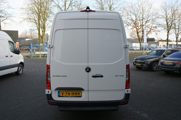 Mercedes-Benz Sprinter 317 CDI L4H2 RWD Maxi MBUX met navigatie en 360 graden camera, Stoelverwarming