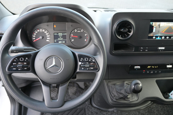 Mercedes-Benz Sprinter 317 CDI L4H2 RWD Maxi MBUX met navigatie en 360 graden camera, Stoelverwarming