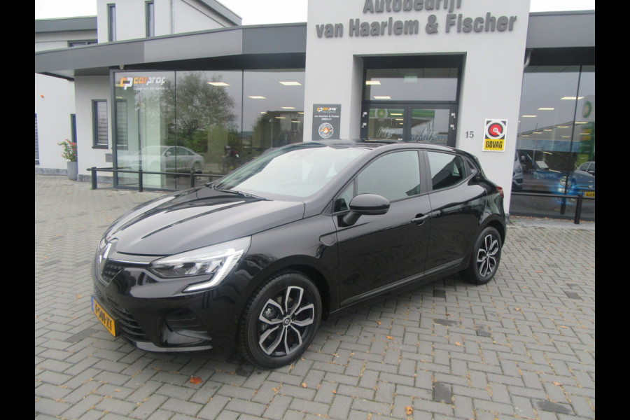 Renault Clio 1.0 TCe 90 Equilibre, Navigatie, Cruise Control