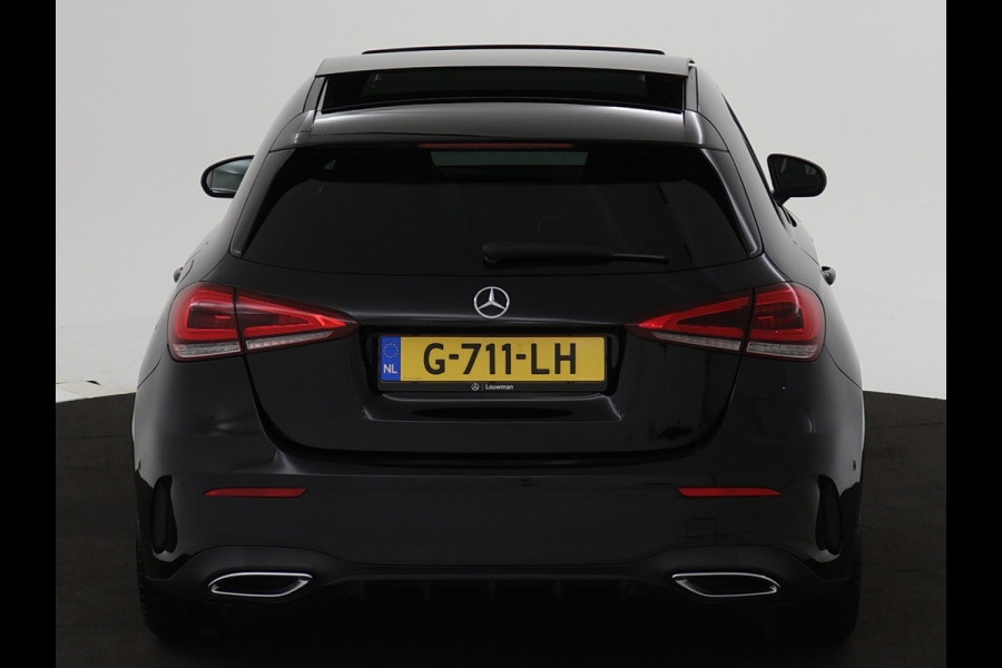 Mercedes-Benz A-Klasse 180 Business Solution AMG | Acteruitrijcamera |Panorama Schuif-Kanteldak | AMG Styling | Night Pakket | Spiegelpakket | Navigatie | Inclusief 24 maanden MB Certified garantie voor Europa.