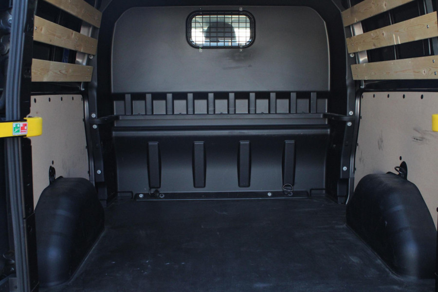 Ford Transit Custom 300 2.0 TDCI L2H1 Limited DC | Dubbele Cabine | Xenon | Trekhaak | Elek. Verstelbare Stoel | Winterpack |