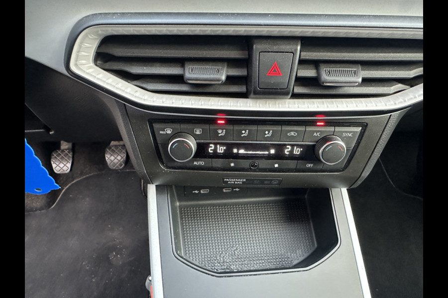 Seat Arona 1.0 TSI Style  Cruise control/ CarPlay