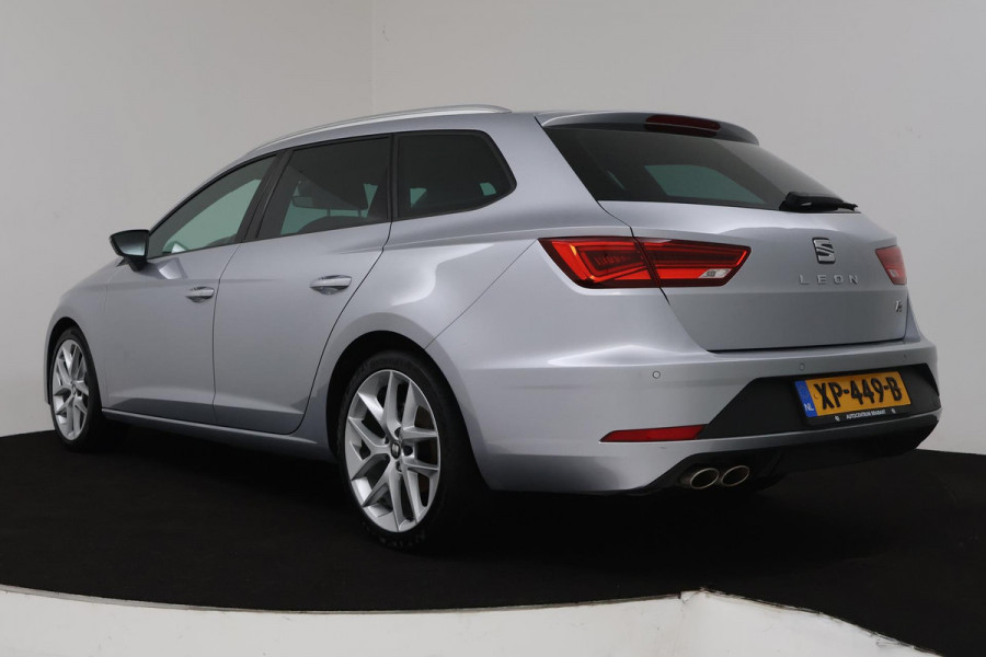 Seat León ST 1.5 TSI FR Business Intense (NAVIGATIE, PDC, NAVIGATIE, CARPLAY, CRUISE CONTROL, LED, NL-AUTO, GOED ONDERHOUDEN)