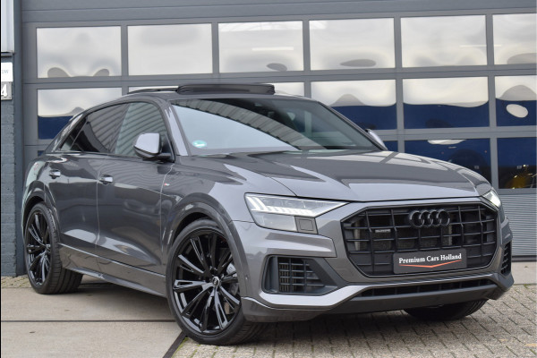 Audi Q8 55 TFSI e Quattro 381 Pk S-Line Black Ed RS-Stoel Pano Matrix Keyless Luchtvering Navi 23 Inch