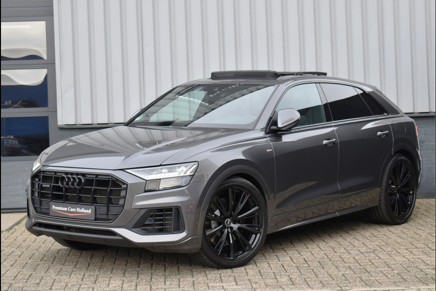 Audi Q8 55 TFSI e Quattro 381 Pk S-Line Black Ed RS-Stoel Pano Matrix Keyless Luchtvering Navi 23 Inch