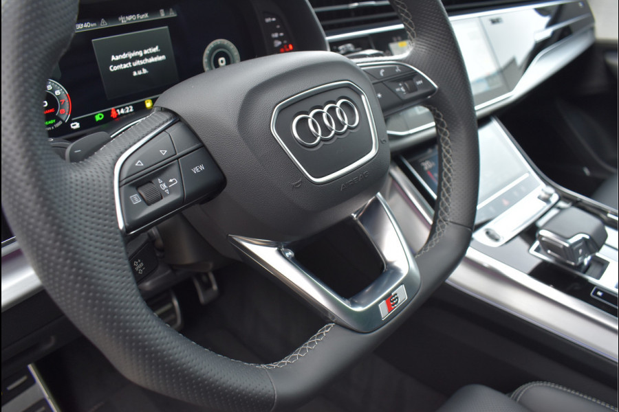 Audi Q8 55 TFSI e Quattro 381 Pk S-Line Black Ed RS-Stoel Pano Matrix Keyless Luchtvering Navi 23 Inch