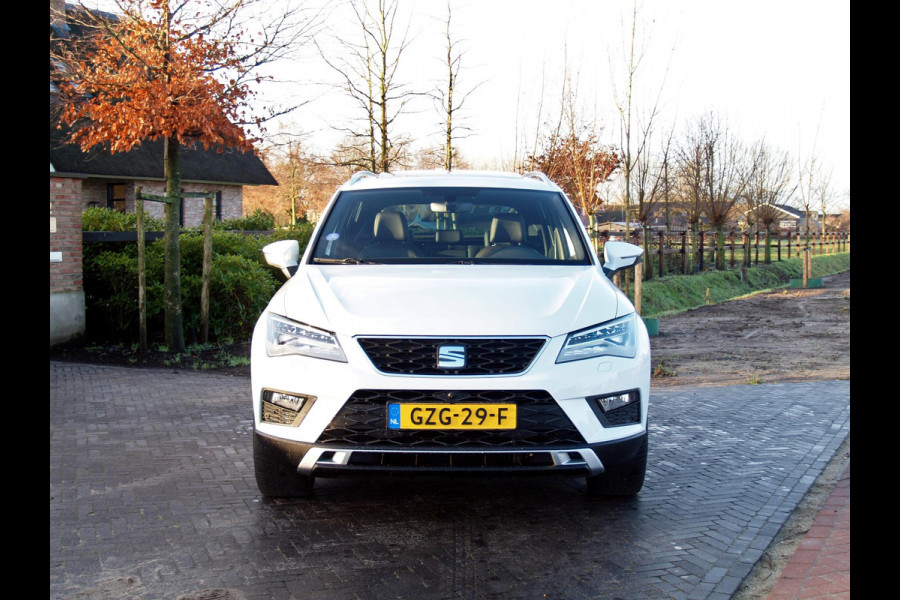 Seat Ateca 1.4 EcoTSI Xcellence | Panoramadak | Camera | Apple Carplay | Cruise Control | Leer |