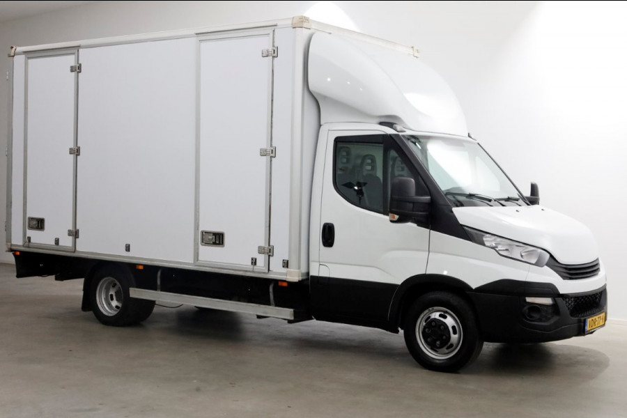 Iveco Daily 35C15 3.0 150pk E6 Bakwagen met achterdeuren + Trekhaak 3500kg H232 12-2019