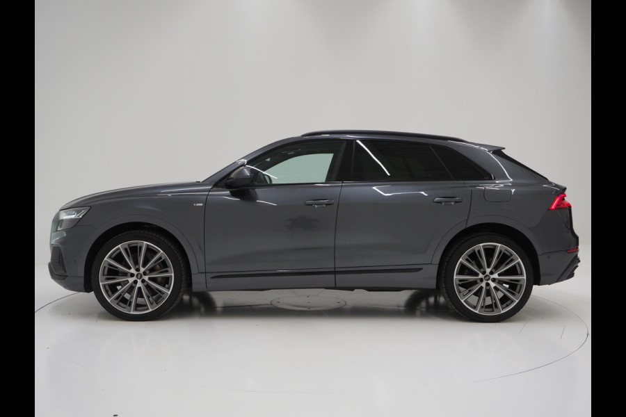 Audi Q8 55 TFSI e quattro Pro Line S | RS Stoelen | 23'' | Panoramadak | Luchtvering | 360 | Head Up