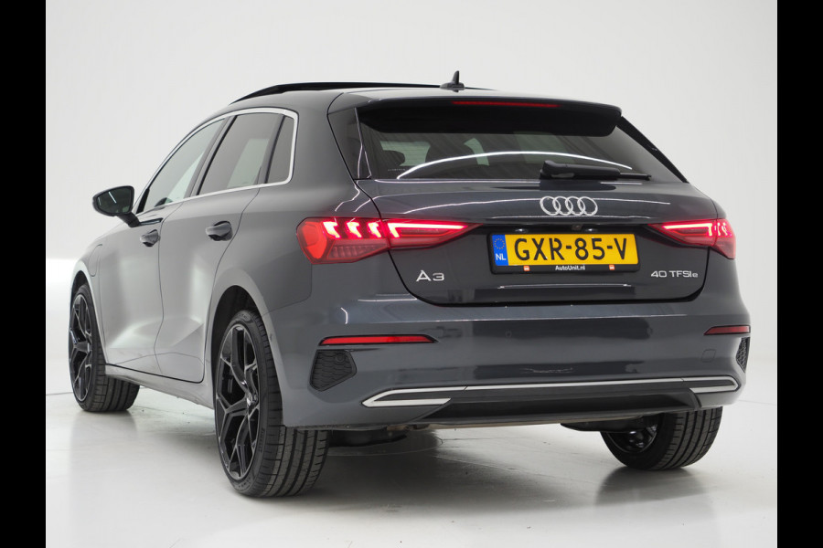 Audi A3 Sportback 40 TFSI e 204PK | Panoramadak | Leder | Keyless | Camera | DAB