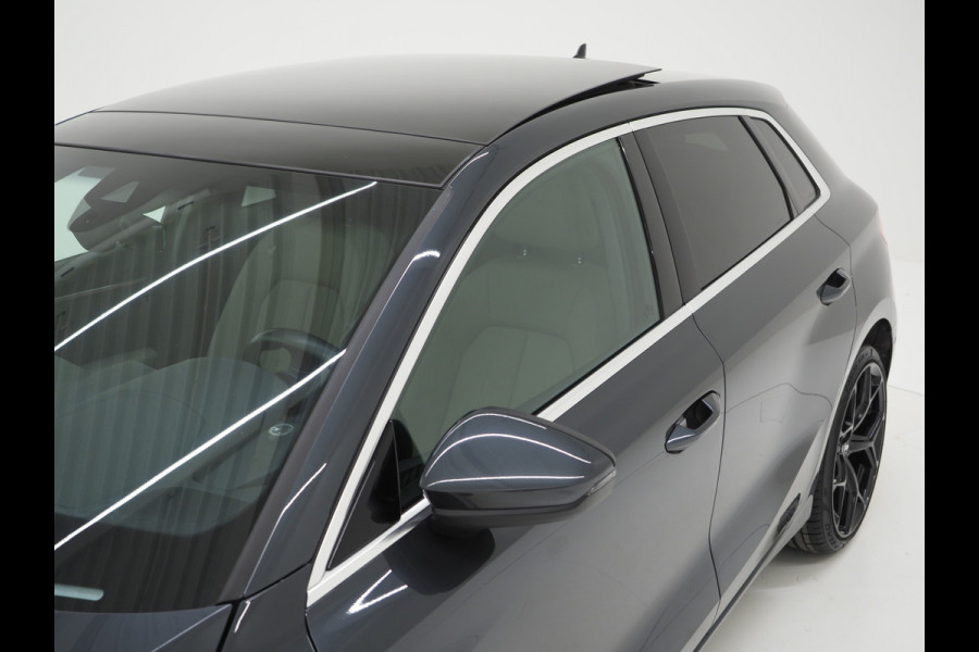 Audi A3 Sportback 40 TFSI e 204PK | Panoramadak | Leder | Keyless | Camera | DAB