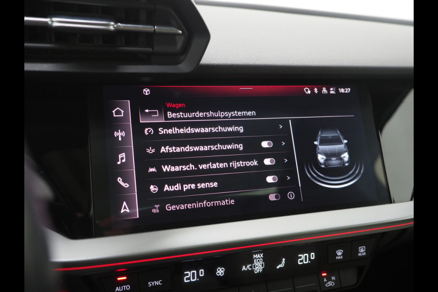 Audi A3 Sportback 40 TFSI e 204PK | Panoramadak | Leder | Keyless | Camera | DAB