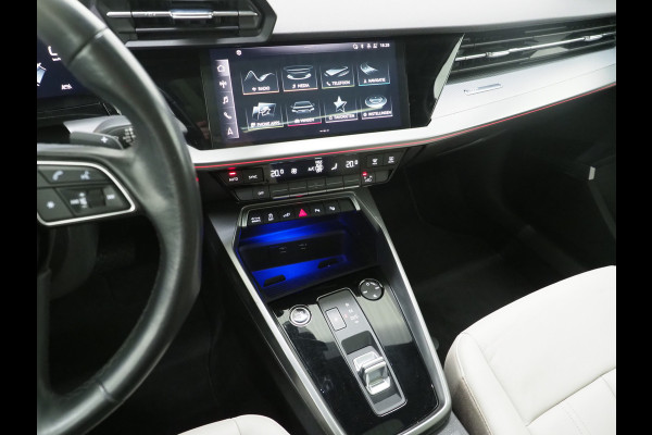 Audi A3 Sportback 40 TFSI e 204PK | Panoramadak | Leder | Keyless | Camera | DAB