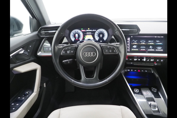 Audi A3 Sportback 40 TFSI e 204PK | Panoramadak | Leder | Keyless | Camera | DAB