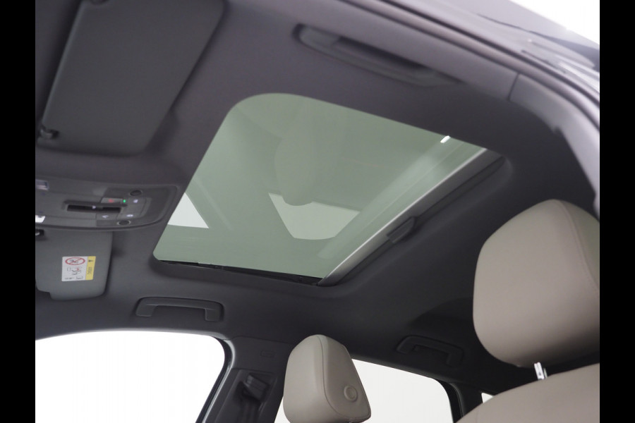 Audi A3 Sportback 40 TFSI e 204PK | Panoramadak | Leder | Keyless | Camera | DAB