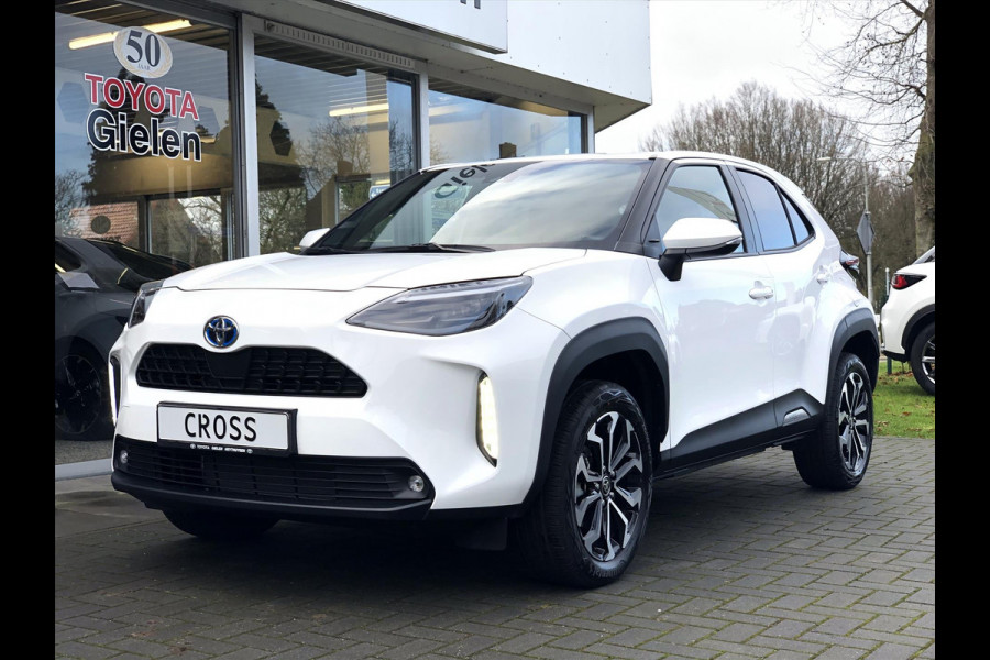 Toyota Yaris Cross 1.5 Hybrid Dynamic Plus | Smart Connect, Stoel + Stuurverwarming, Apple CarPlay, Keyless, 17inch, Groot scherm