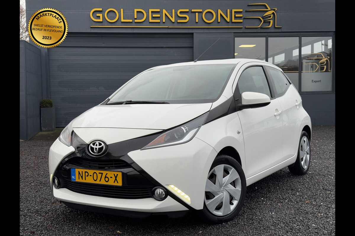 Toyota Aygo 1.0 VVT-i x-play 2e Eigenaar,Navi,Airco,Cruise,Camera,Elek Ramen,N.A.P,APK tot 03-2025