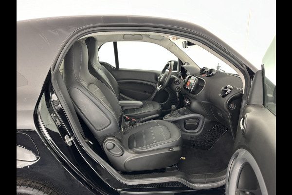 Smart Fortwo EQ Business Solution Pack-Sport 18 kWh [ 3-Fase ] (INCL-BTW) *FULL-LEATHER | NAVI-FULLMAP | HEATED-SEATS | AIRCO | CRUISE | COMFORT-SEATS | AMBIENT-LIGHT | 16''ALU*