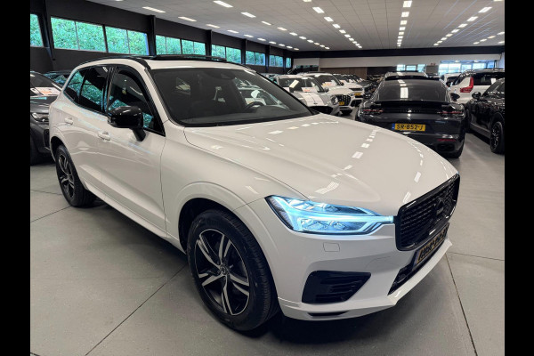 Volvo XC60 2.0 T8 Plug-in hybrid AWD R-DESIGN BLACK-LINE PANO/H-KARDON/LEDER/DAB///