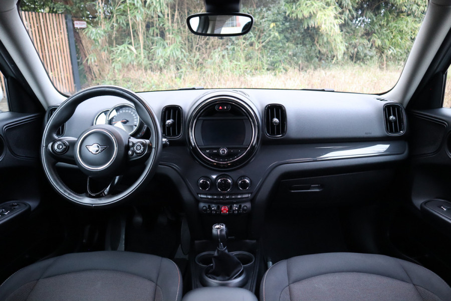 MINI Countryman 1.5 Cooper Business Edition | Navi | Cruise control | Carplay |