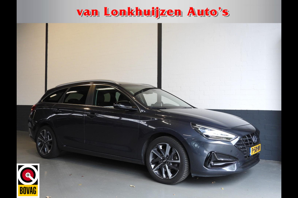 Hyundai i30 Wagon 1.5 T-GDi MHEV Premium NAVI/LEER/CAMERA/LED/TREKHAAK/17"LMV!