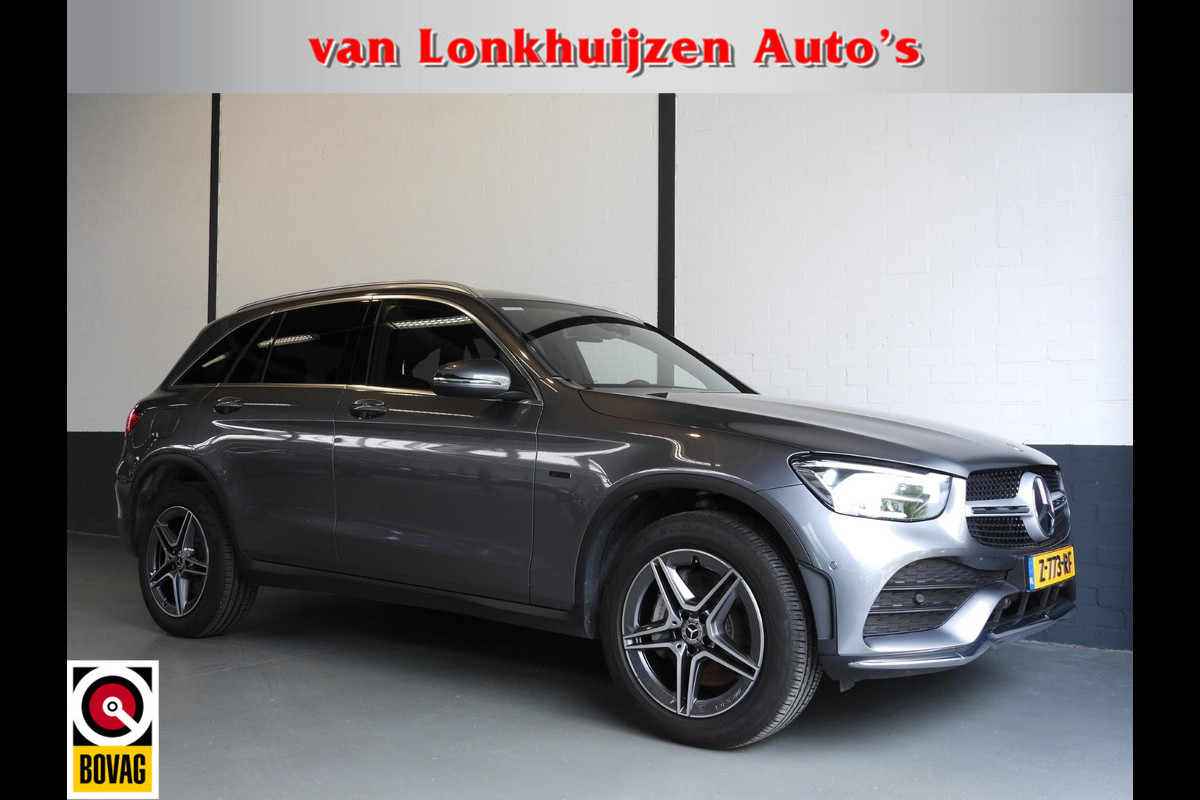 Mercedes-Benz GLC 300e 4MATIC AMG NAVI/CAMERA/MATRIX LED/19"LMV!